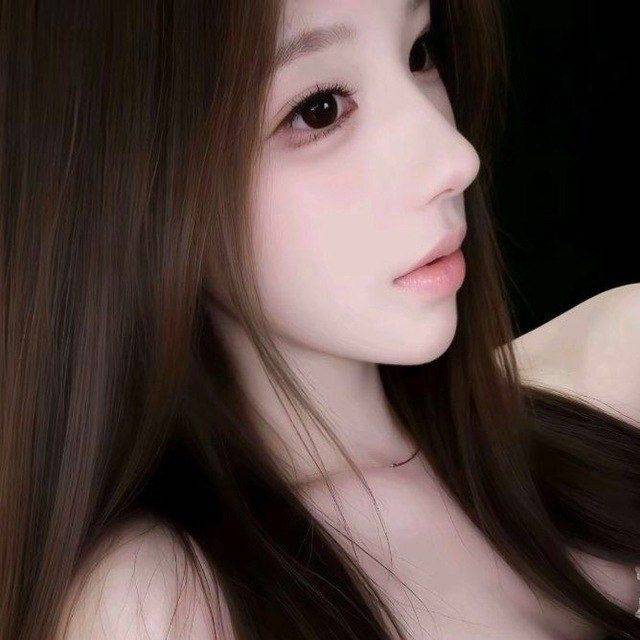 周女士